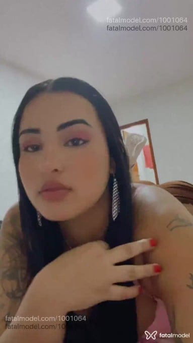 Acompanhante mulher morena (o) de olhos castanhos - Jenifer Acompanhante mulher morena (o) de olhos castanhos - Jenifer