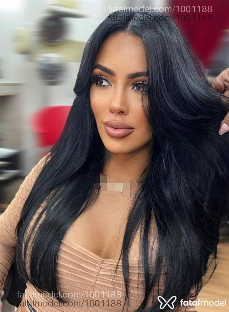 Acompanhante mulher com cabelo castanho de olhos castanhos - Jade Belial
