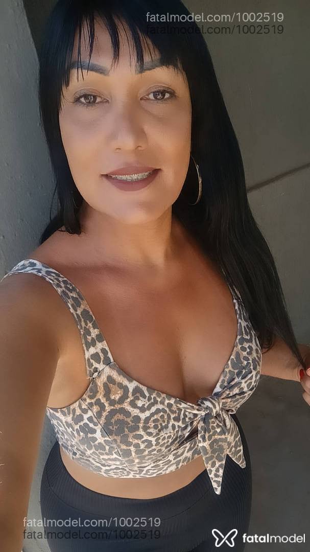 Acompanhante mulher trans morena (o) de olhos pretos em Ribeirão Preto - Hellen Castro