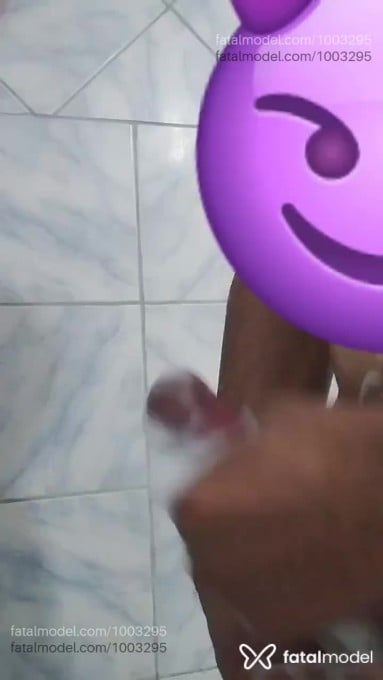 Acompanhante homem morena (o) de olhos pretos - Talles Sousa