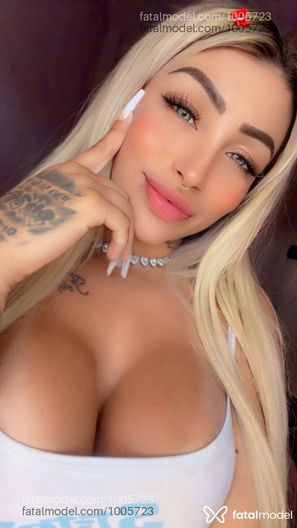 Acompanhante mulher loira (o) de olhos azuis em Curitiba - Mel Prado