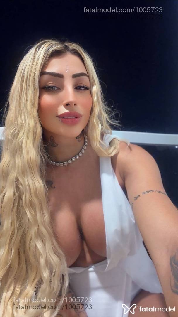Acompanhante mulher loira (o) de olhos azuis em Curitiba - Mel Prado