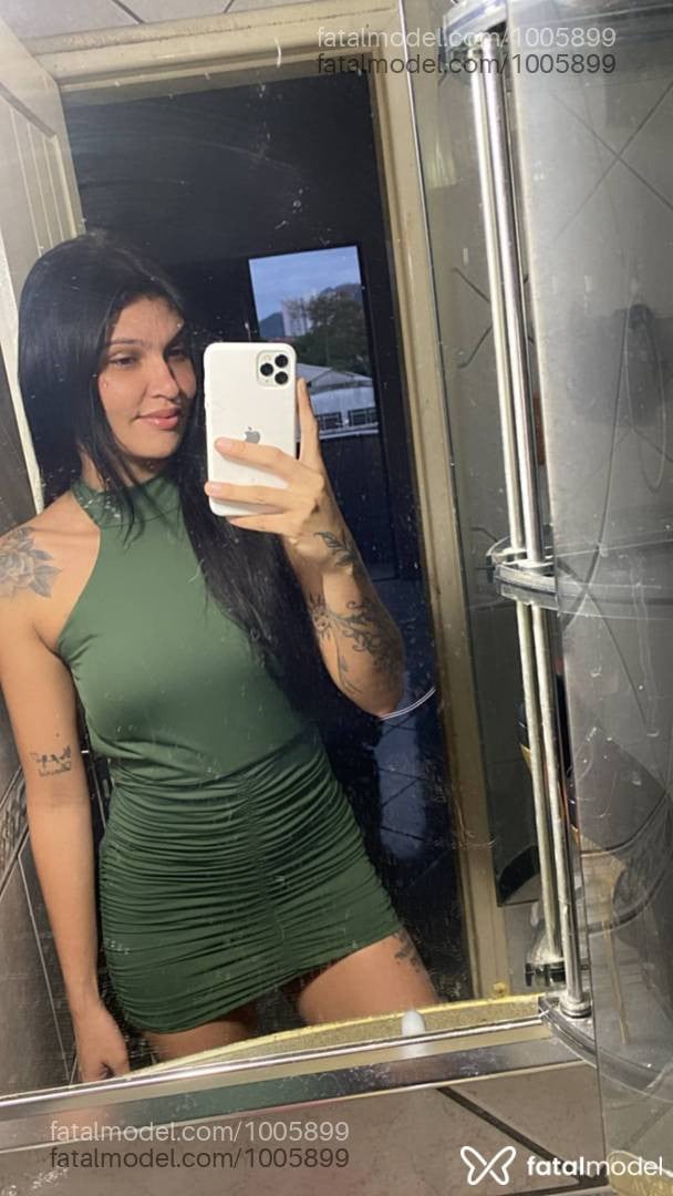 Acompanhante mulher morena (o) de olhos castanhos em Tubarão Acompanhante mulher morena (o) de olhos castanhos em Tubarão - Luara