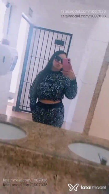 Acompanhante mulher com cabelo castanho de olhos castanhos em São Leopoldo - isabelly