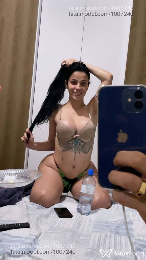 Acompanhante travesti morena (o) de olhos castanhos - Bruna Velask