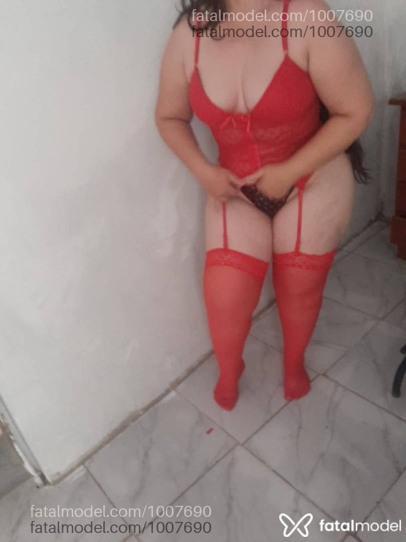 Acompanhante mulher morena (o) de olhos castanhos em Vilhena - Completinhavip