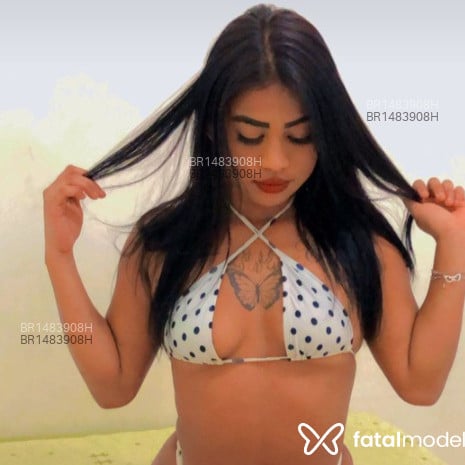 Acompanhante mulher com cabelo castanho de olhos castanhos em Brusque - Liz novidade