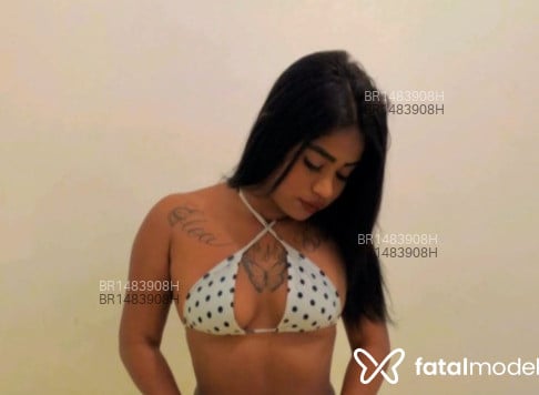Acompanhante mulher com cabelo castanho de olhos castanhos em Brusque - Liz novidade