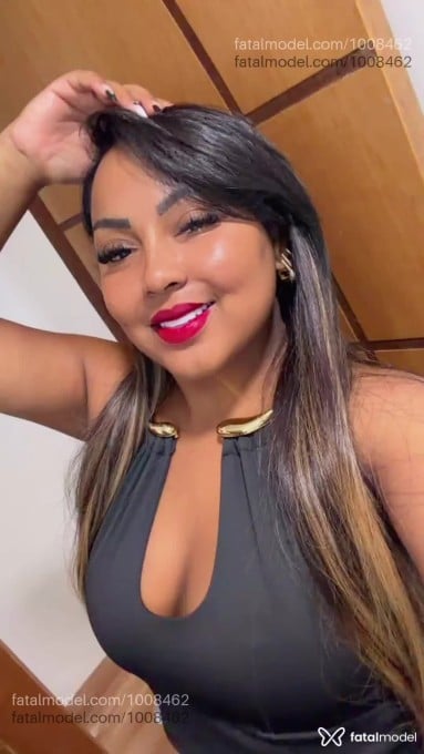 Acompanhante mulher morena (o) de olhos castanhos - Odara bombon