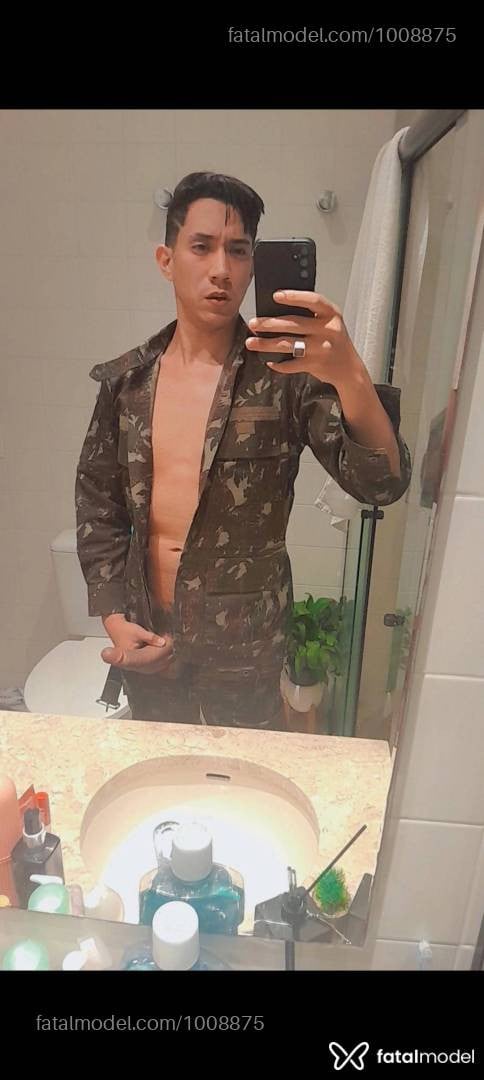 Acompanhante homem morena (o) de olhos pretos em Florianópolis - Thales