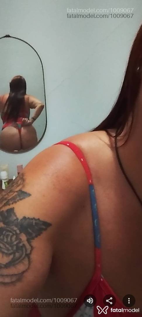 Acompanhante mulher ruiva (o) de olhos castanhos - Sophia DÁvila