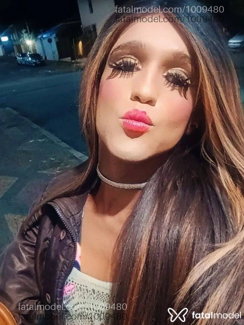 Acompanhante travesti morena (o) de olhos castanhos em Uberlândia - Sabrinny laila