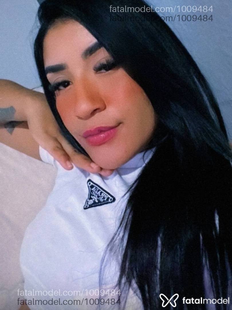 Acompanhante mulher morena (o) de olhos castanhos - Maya Ayumi