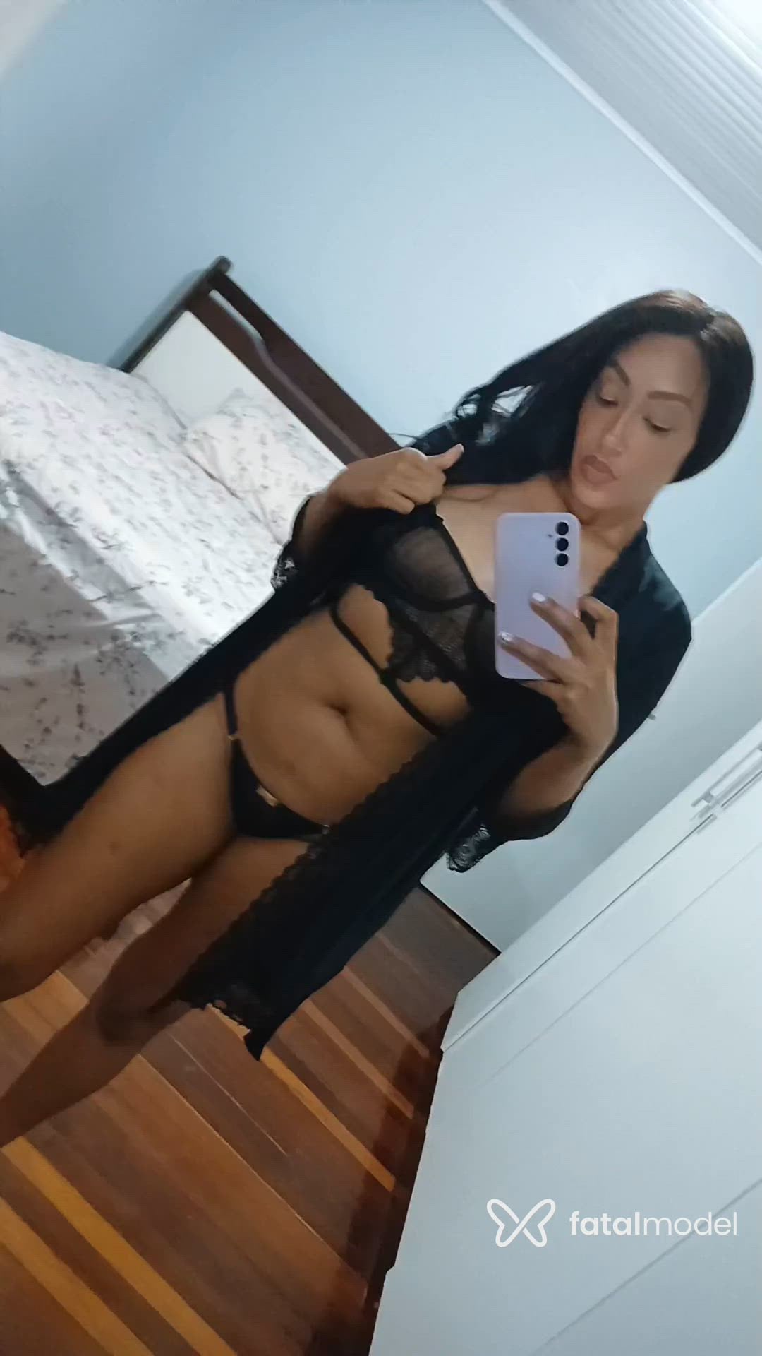 Acompanhante mulher morena (o) de olhos pretos - Bianca sylva