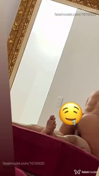 Acompanhante mulher com cabelo castanho de olhos castanhos em Erechim - ISABELA MATTOS