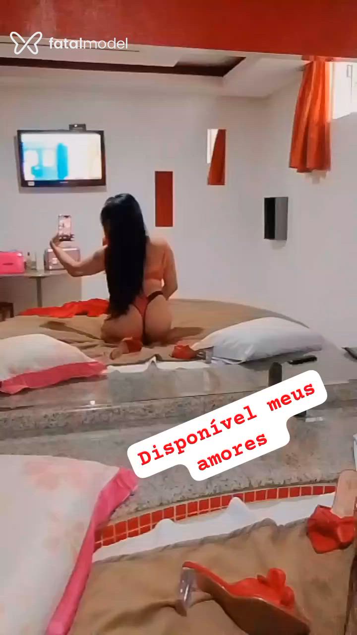 Acompanhante mulher trans morena (o) de olhos castanhos - Luyza