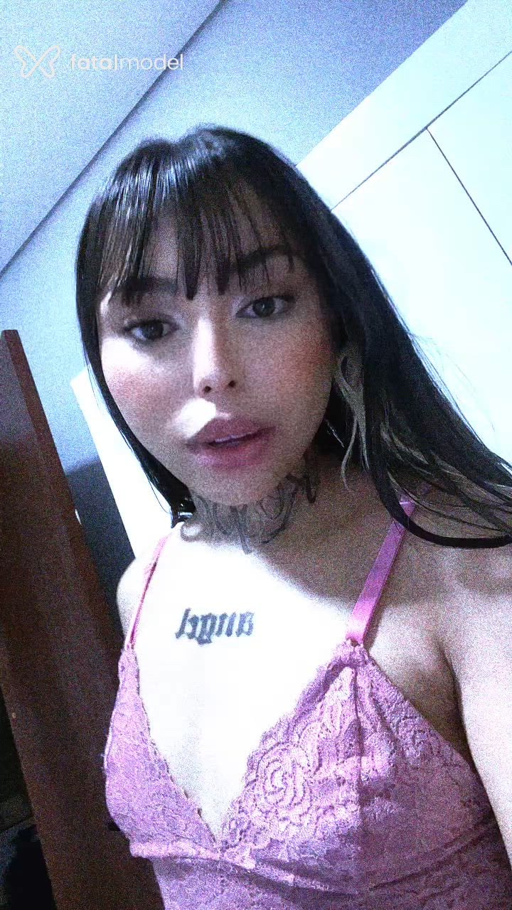 Acompanhante mulher com cabelo castanho de olhos castanhos em Tangará da Serra Acompanhante mulher com cabelo castanho de olhos castanhos em Tangará da Serra - Rebeca