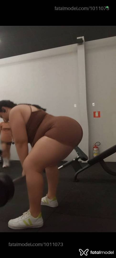 Acompanhante mulher morena (o) de olhos mel - Eduarda Martins