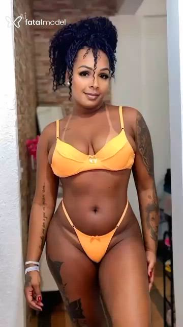 Acompanhante mulher morena (o) de olhos castanhos em Pouso Alegre Acompanhante mulher morena (o) de olhos castanhos em Pouso Alegre - Cacau