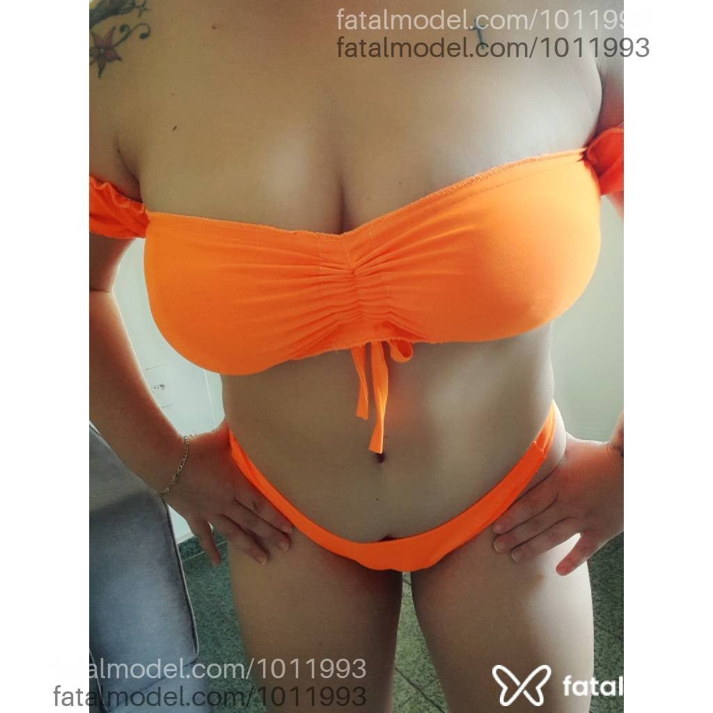Acompanhante mulher loira (o) de olhos castanhos em São Carlos - Valesca mendes