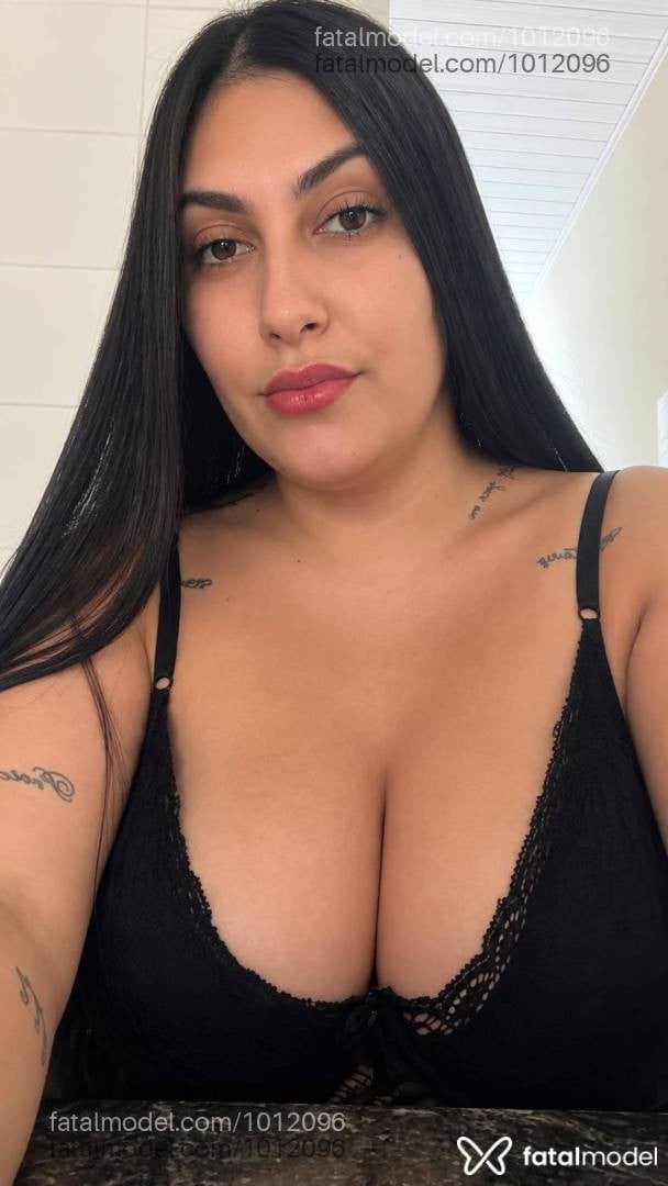 Acompanhante mulher morena (o) de olhos castanhos - Kyara