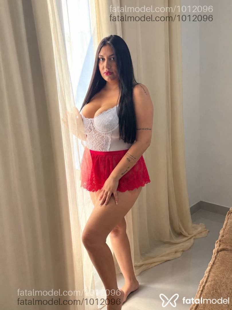 Acompanhante mulher morena (o) de olhos castanhos - Kyara