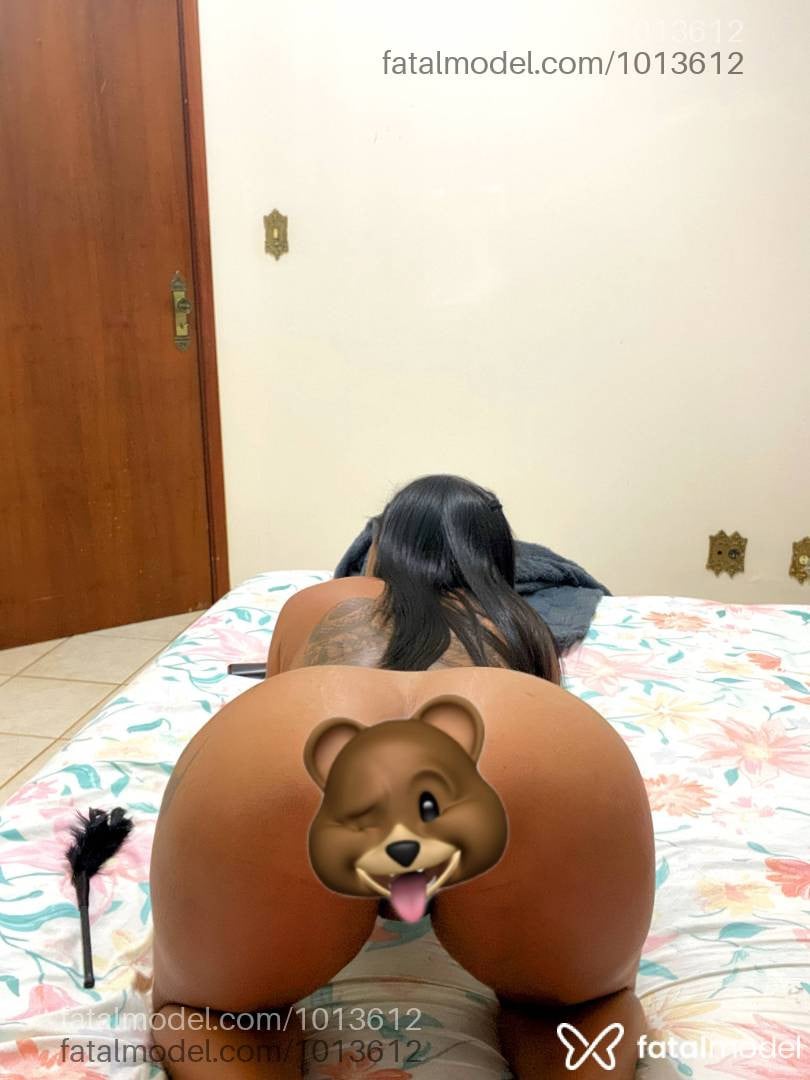Acompanhante mulher com cabelo castanho de olhos castanhos em Botucatu - Jenni Cardoso