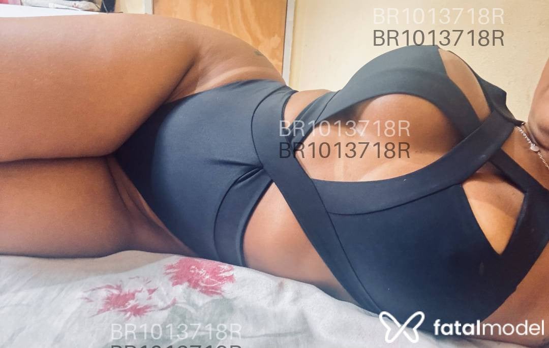 Acompanhante mulher morena (o) de olhos castanhos em Volta Redonda - Suzzy