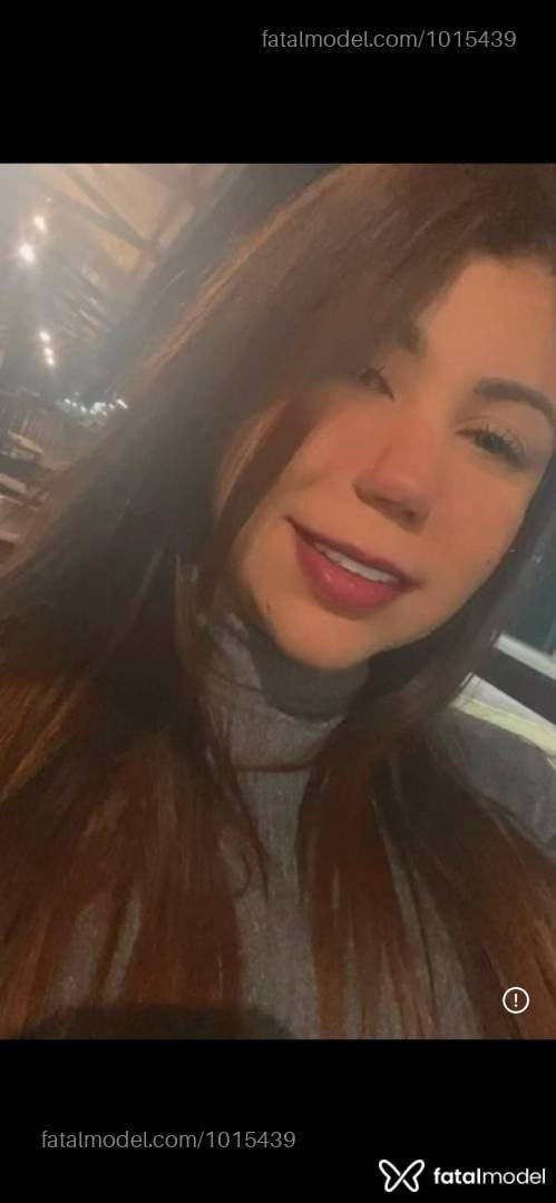 Acompanhante mulher com cabelo castanho de olhos castanhos - Brenda louise