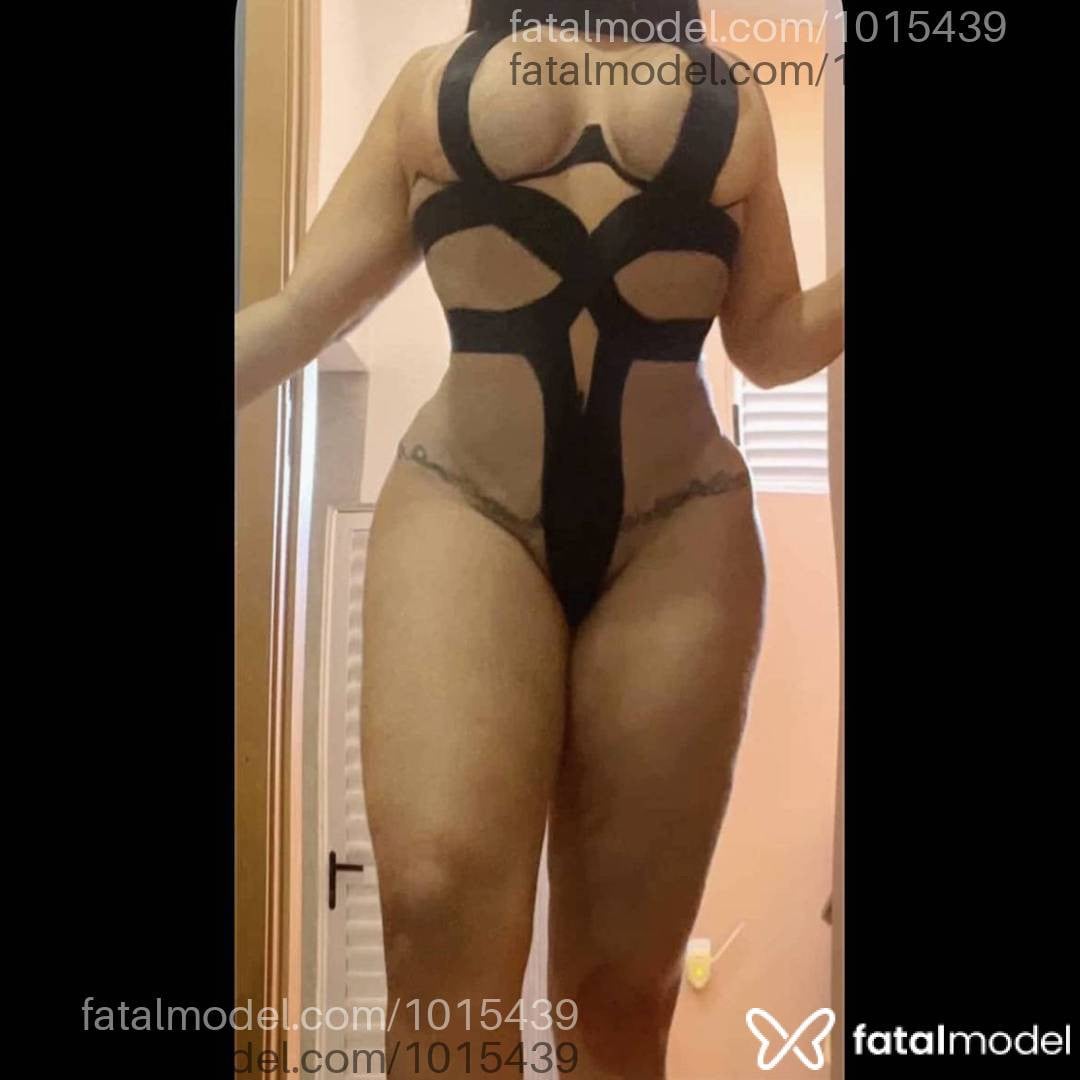 Acompanhante mulher com cabelo castanho de olhos castanhos - Brenda louise