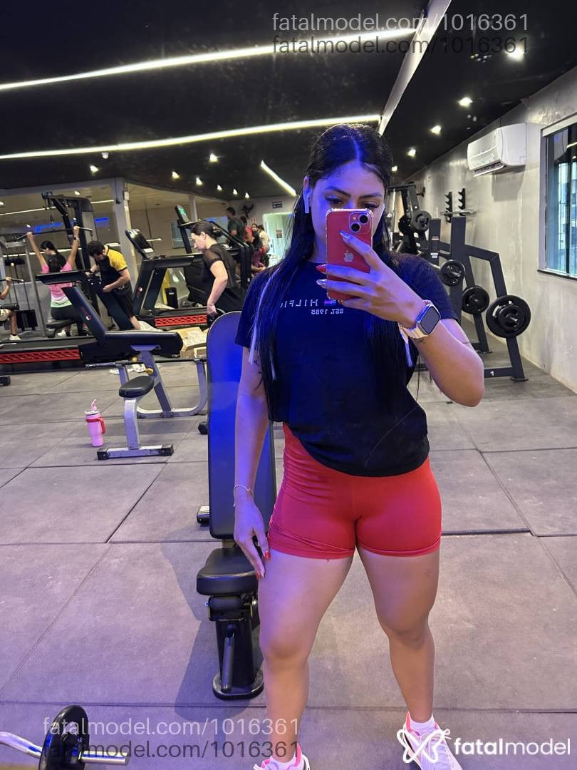 Acompanhante mulher morena (o) de olhos castanhos - Bianca nogueira