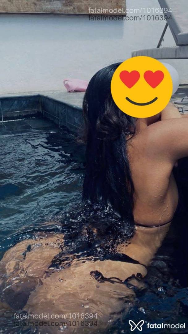 Acompanhante mulher morena (o) de olhos pretos - Pamela