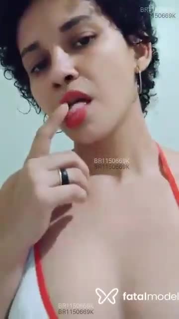 Acompanhante mulher morena (o) de olhos castanhos em Blumenau - Anne clara