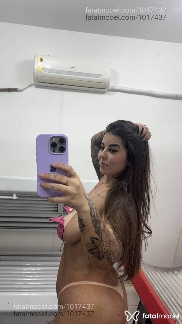Acompanhante mulher com cabelo castanho de olhos castanhos - Fran Ribas