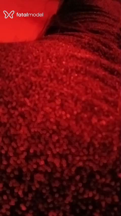 Acompanhante mulher ruiva (o) de olhos castanhos - Julia