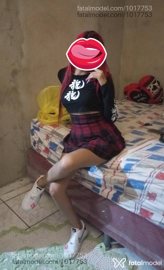 Acompanhante mulher ruiva (o) de olhos castanhos em Mineiros - Julia