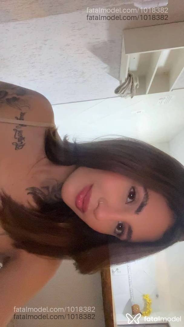 Acompanhante mulher morena (o) de olhos castanhos - Cacau Luz