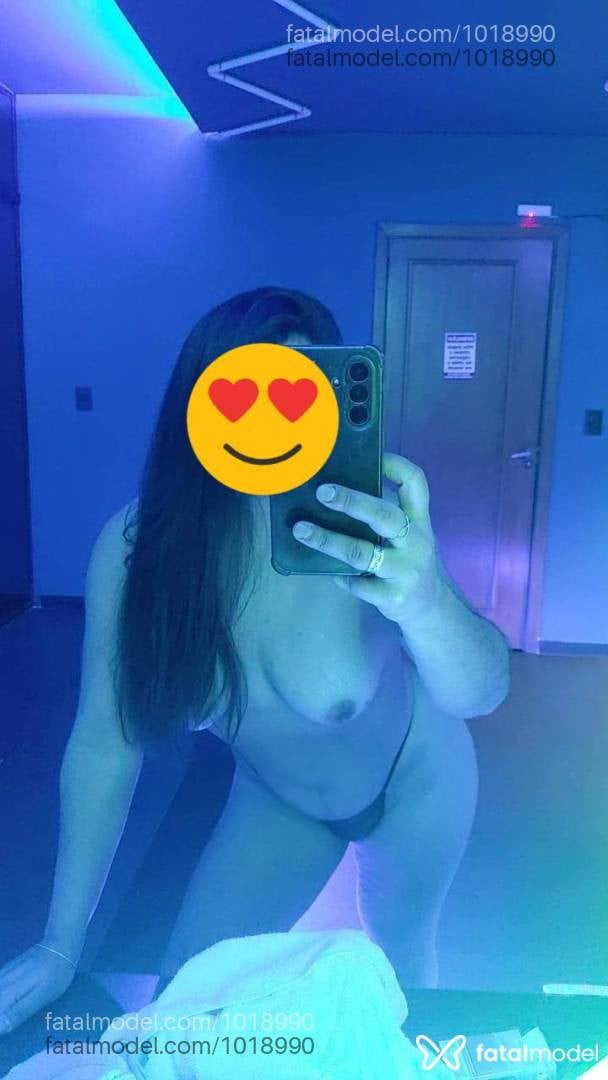 Acompanhante mulher com cabelo castanho de olhos pretos em Taquara - Brenda Bernardi