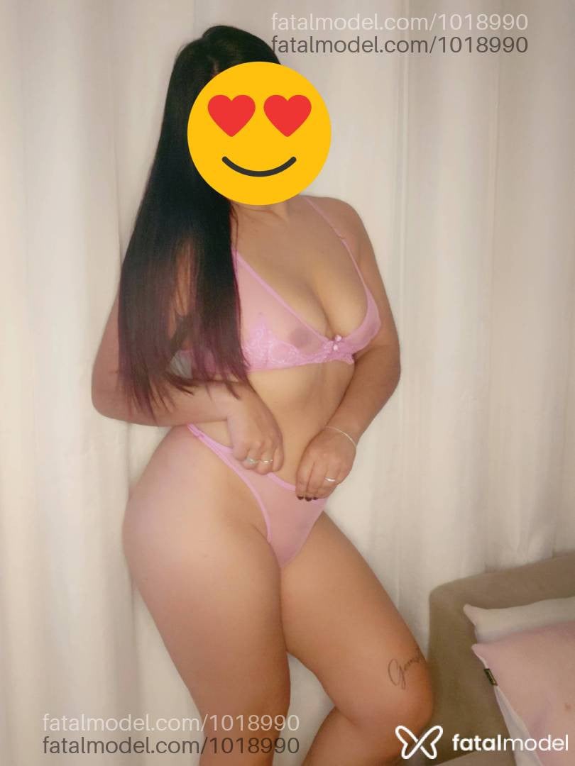 Acompanhante mulher com cabelo castanho de olhos pretos em Taquara - Brenda Bernardi