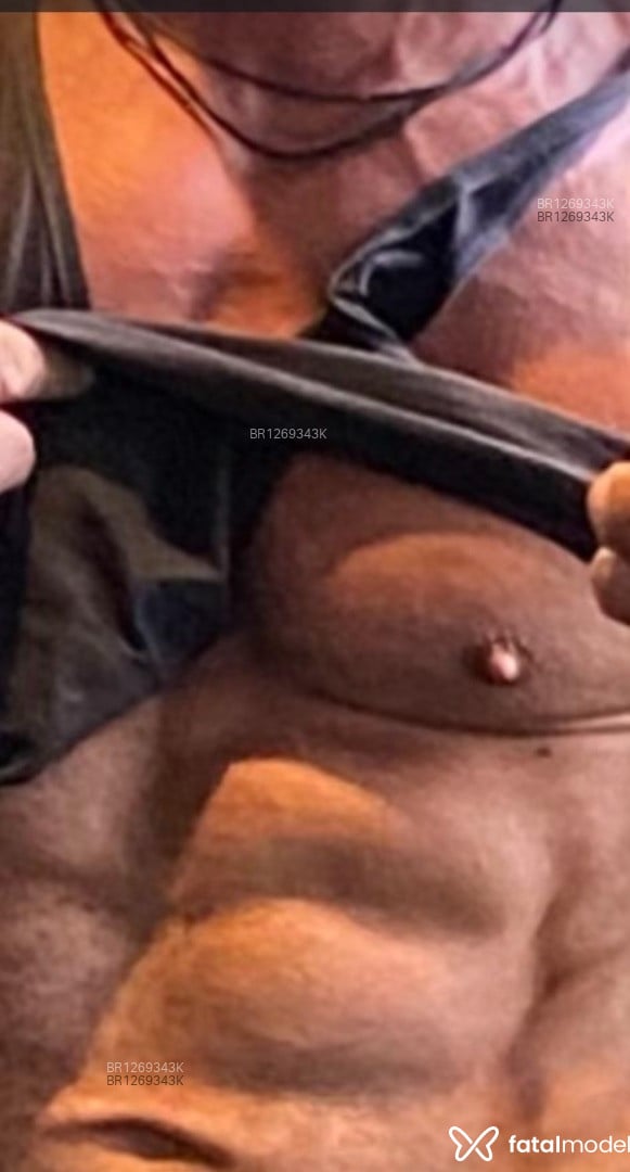 Acompanhante homem com cabelo castanho de olhos mel em João Pessoa Acompanhante homem com cabelo castanho de olhos mel em João Pessoa - Rodrigo Reis