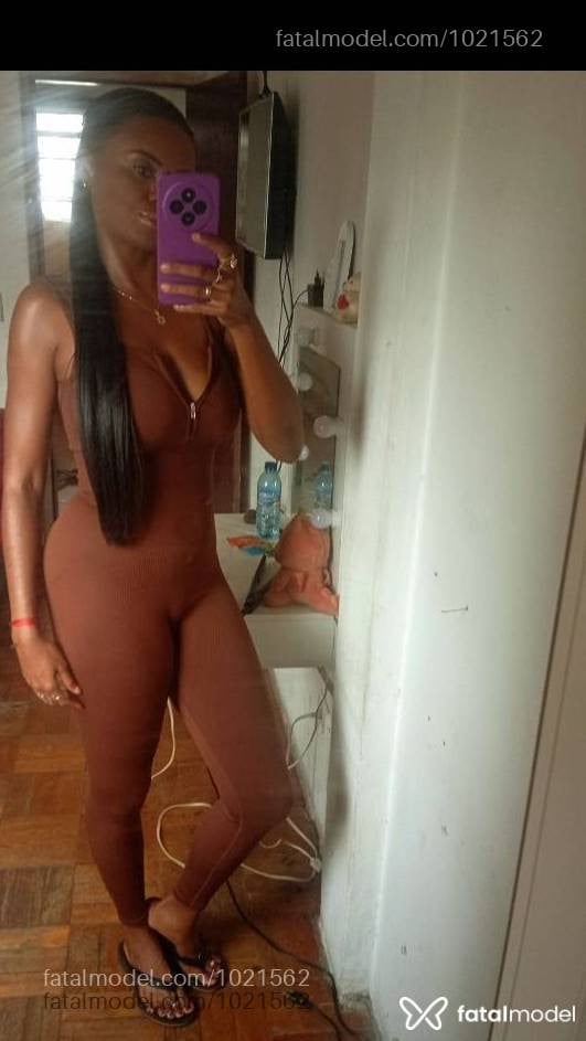 Acompanhante mulher com cabelo castanho de olhos pretos em Campina Grande - Perola