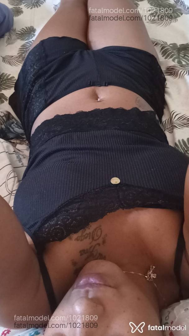 Acompanhante mulher morena (o) de olhos castanhos em Cascavel Acompanhante mulher morena (o) de olhos castanhos em Cascavel - Lua