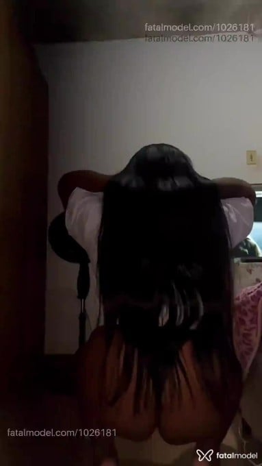 Acompanhante mulher com cabelo castanho de olhos castanhos em Juiz de Fora - Alana