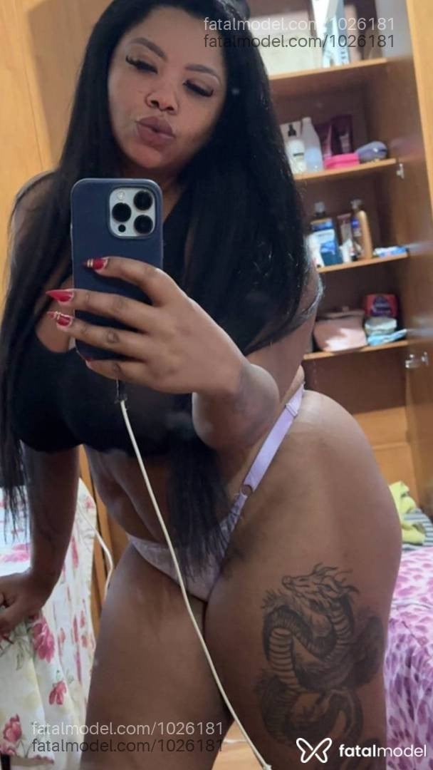 Acompanhante mulher com cabelo castanho de olhos castanhos em Juiz de Fora - Alana