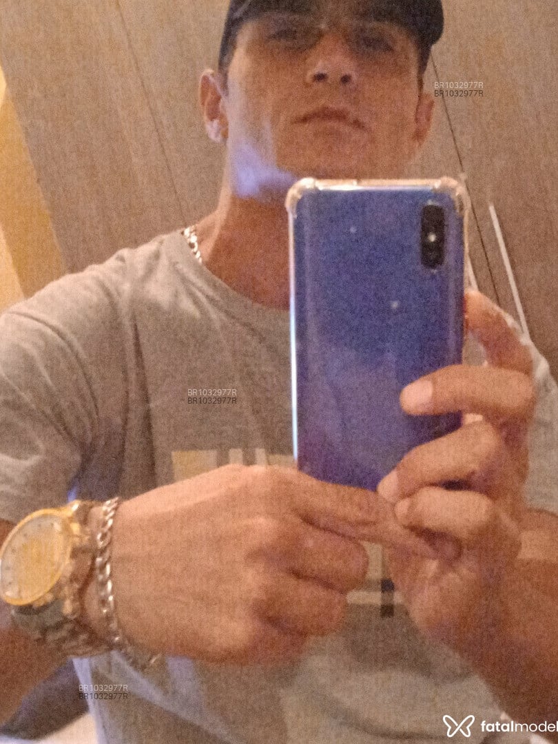 Acompanhante homem com cabelo castanho de olhos castanhos em Araraquara - Lord