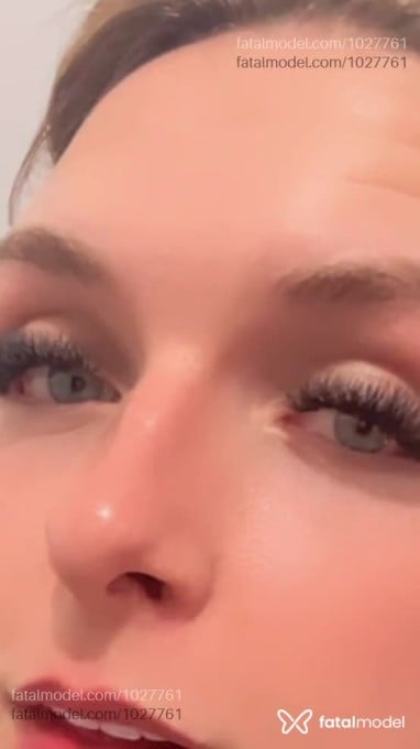 Acompanhante trans loira (o) de olhos azuis em Santo André - Aika
