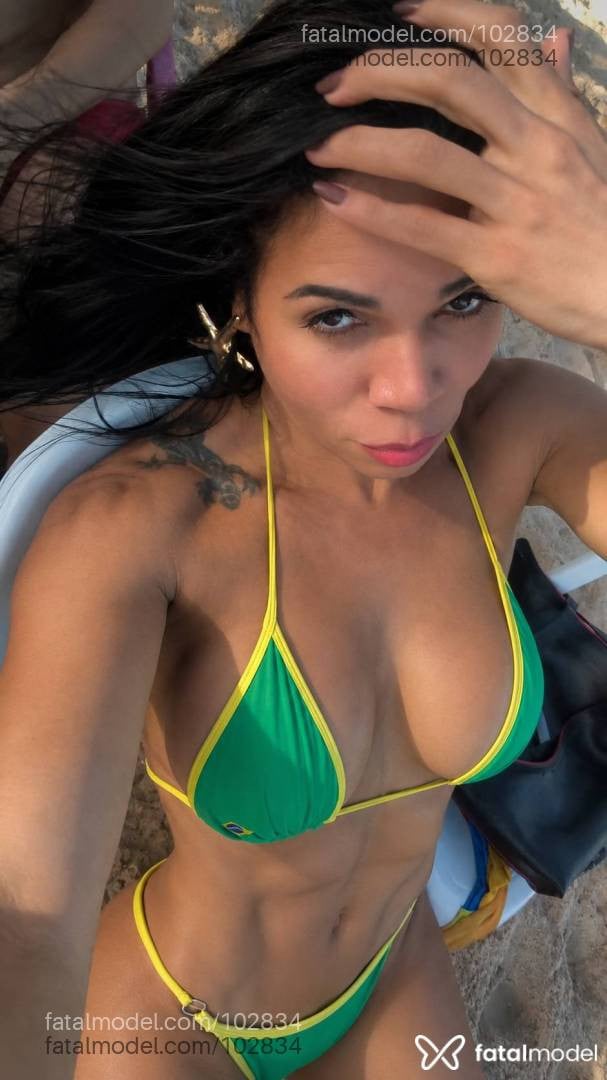 Acompanhante travesti morena (o) de olhos castanhos - PALOMA Mikeely