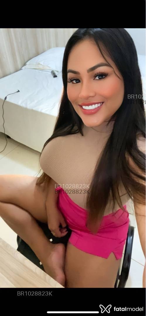 Acompanhante mulher morena (o) de olhos mel em Tubarão - Thayla Ayla