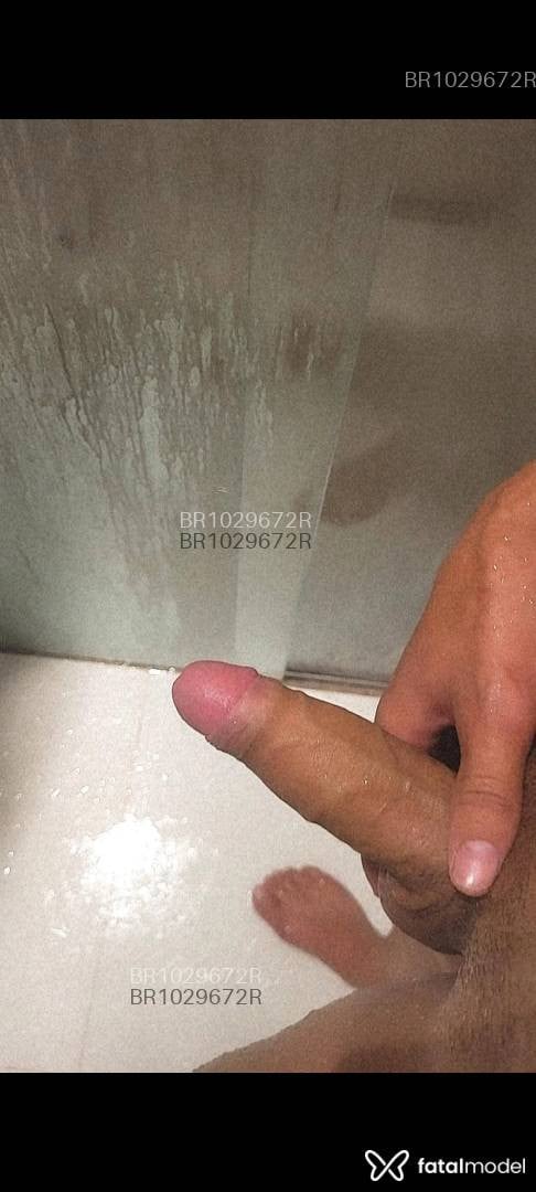 Acompanhante homem com cabelo castanho de olhos castanhos em Anápolis Acompanhante homem com cabelo castanho de olhos castanhos em Anápolis - Gabriel Silva