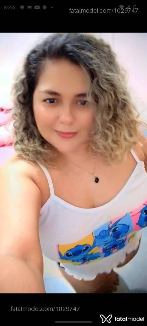 Acompanhante mulher loira (o) de olhos castanhos - Adriane Cortez Acompanhante mulher loira (o) de olhos castanhos - Adriane Cortez